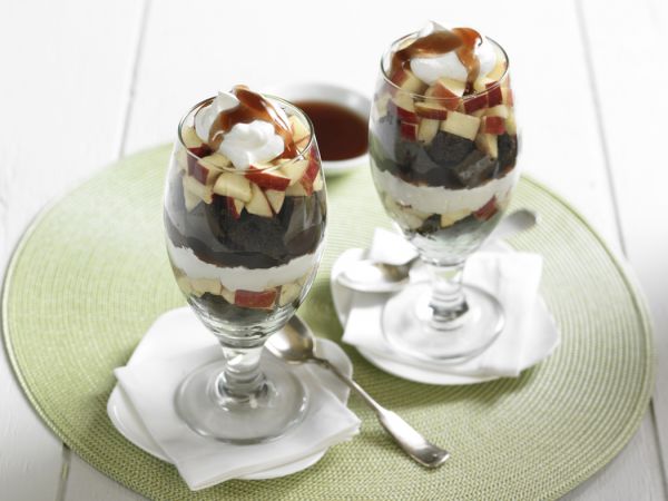 Chocolate Apple Crème Mini Trifles