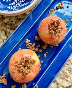 Baked Apples with Granola Baked Apples with Granola