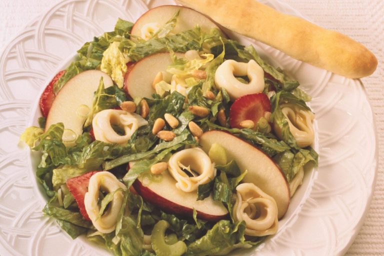 Apple-Tortellini Salad