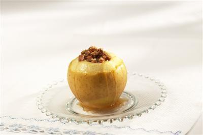 Baked Apples with Cinnamon Chip Streusel