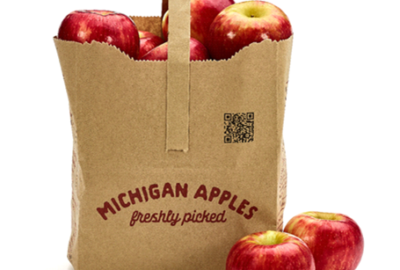 Michigan Apples are a healthy and budget-friendly grocery option. (Michigan Apples In Bag)