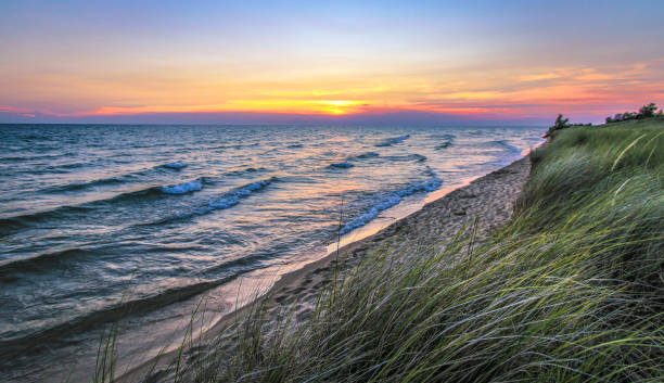 The lakes temper cold spring temperatures to protect apples from frost damage while providing needed moisture. The lakes temper cold spring temperatures to protect apples from frost damage while providing needed moisture.