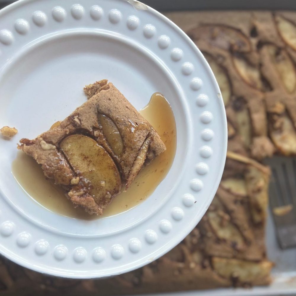 Sheet Pan Apple Spice Pancakes