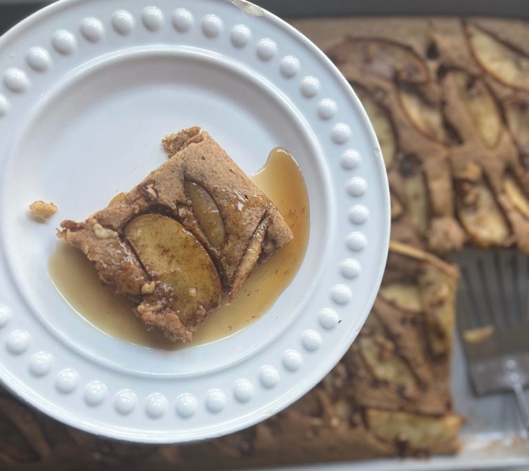 Sheet Pan Apple Spice Pancakes